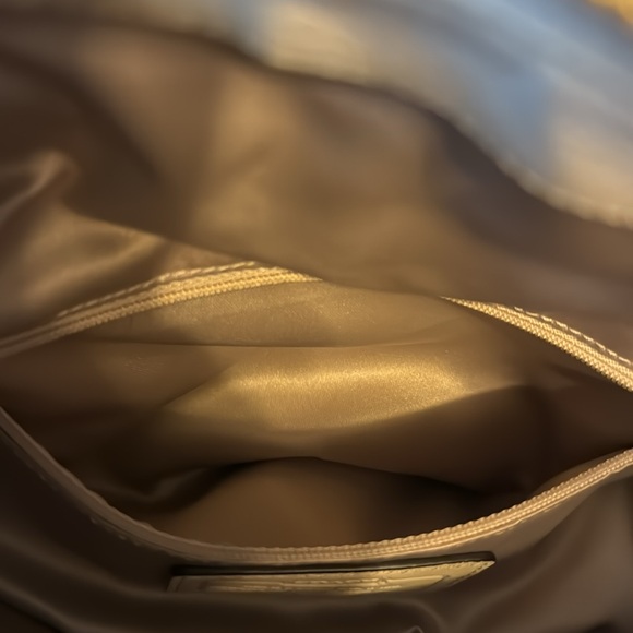 Coach Ashley Putty Stone leather bag - Picture 8 of 8